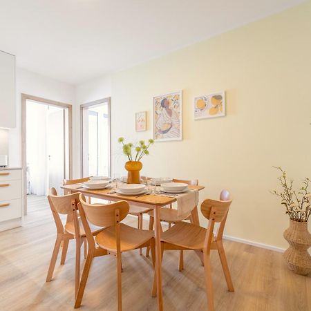 Bright 2Br - 4Th Floor, Balcony, Free Parking By Gravity Prague公寓 外观 照片