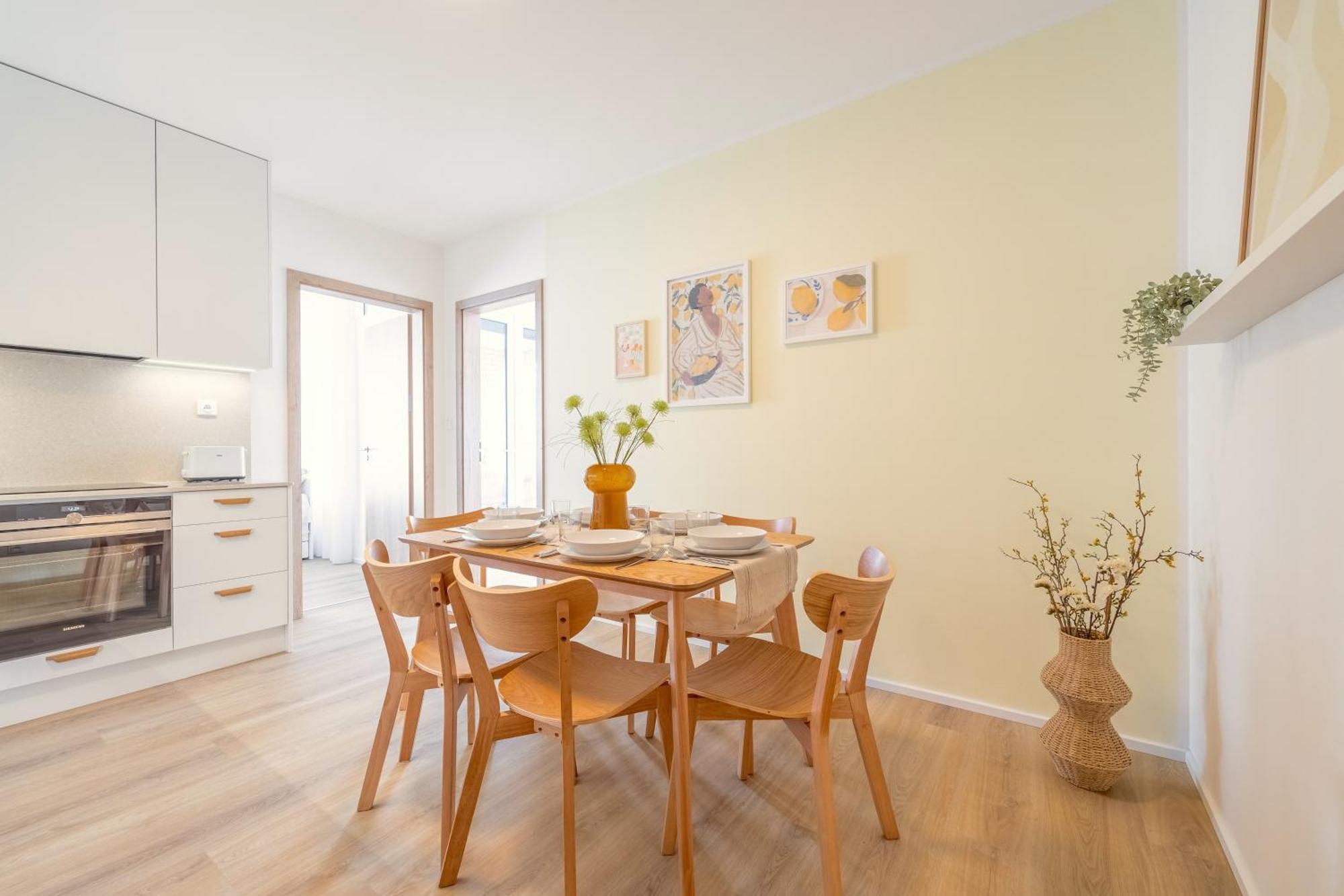 Bright 2Br - 4Th Floor, Balcony, Free Parking By Gravity Prague公寓 外观 照片