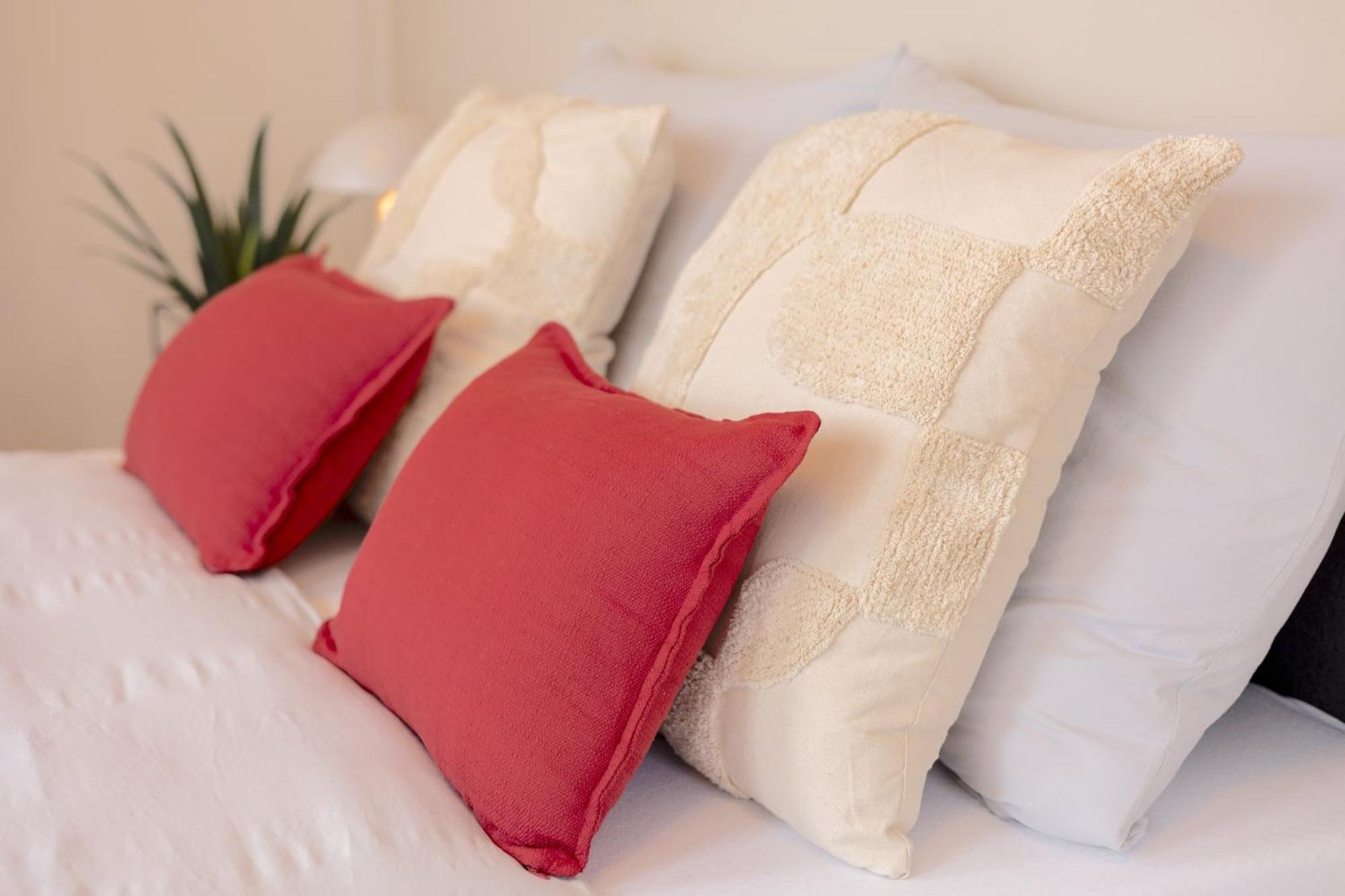 Bright 2Br - 4Th Floor, Balcony, Free Parking By Gravity Prague公寓 外观 照片